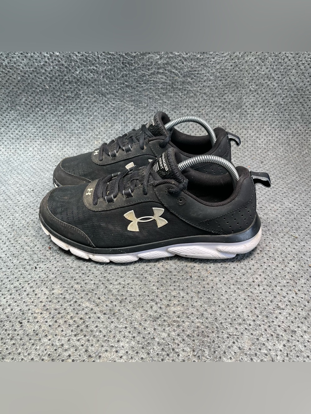 Under Armour Charged Assert Black Shoes Size 8 Men’s